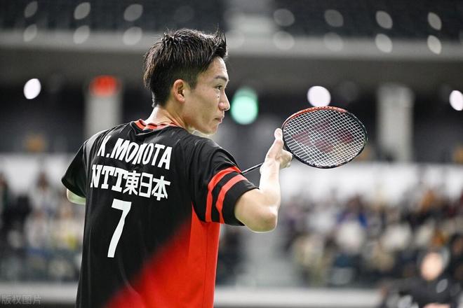 丹麦羽毛球队完胜中国羽毛球队，桃田贤斗统治全场