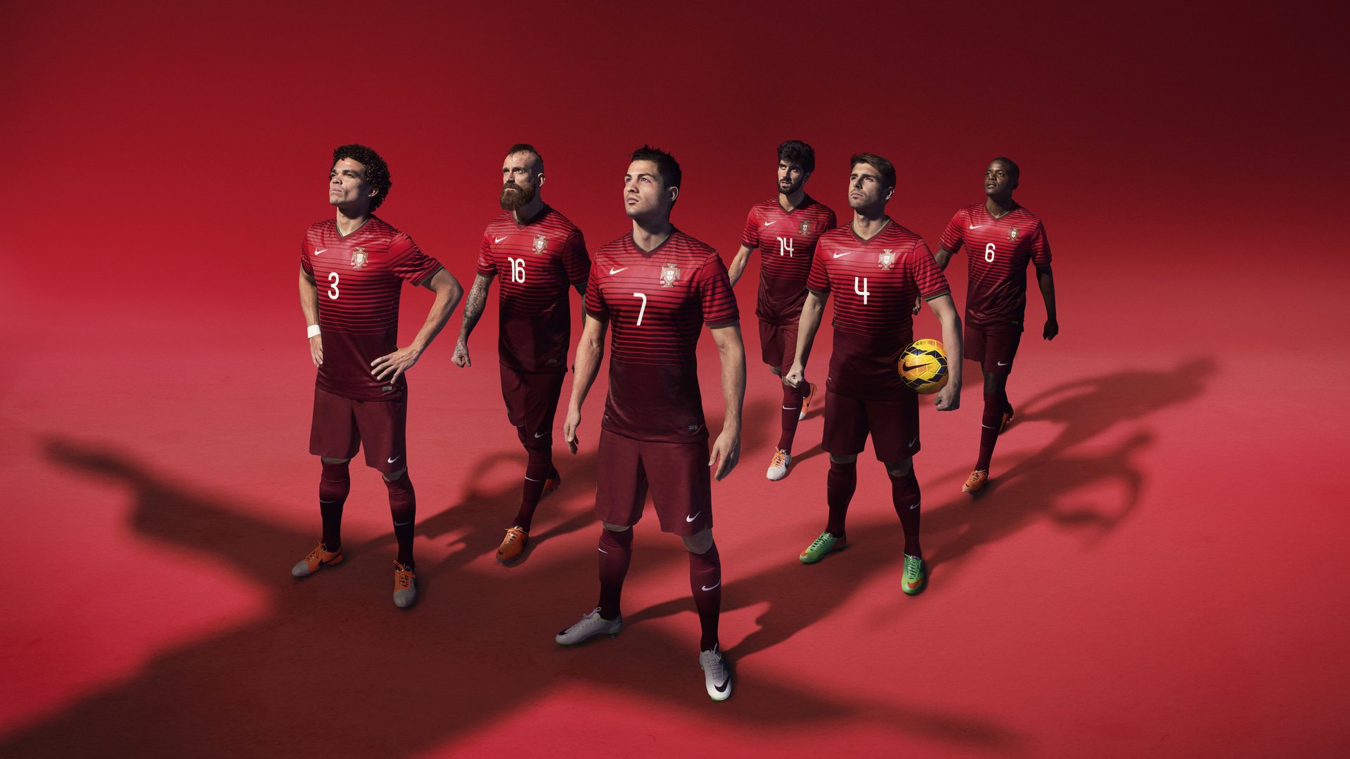 佩德里全程高能输出,比利亚雷亚尔式火力压制克罗地亚