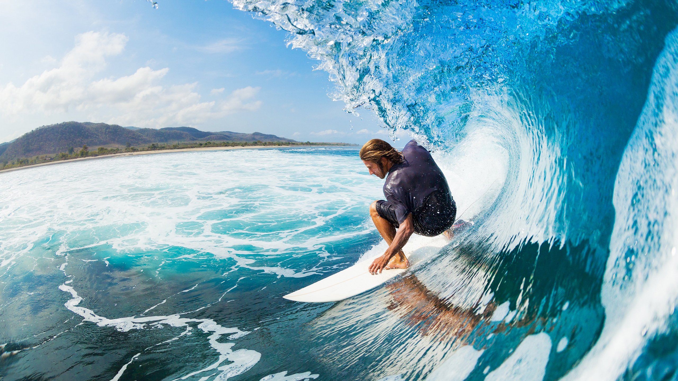 从球场到世界舞台，当阿尔瓦雷斯的美加墨之光映照中国粉碎加纳的全球叙事